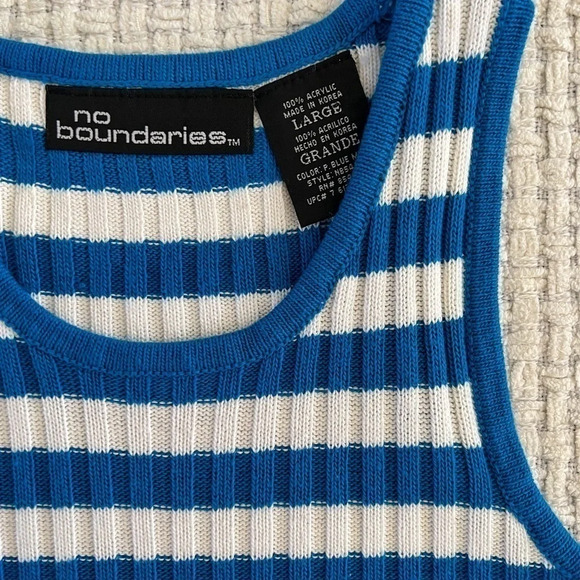 VINTAGE 90’s No Boundaries Knit Tank Top - Picture 3 of 4